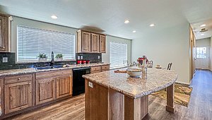 SOLD / Columbia River Collection Multi-Section The Venice Kitchen 51453