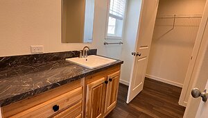 Imagine / Lakeside Retreat Interior 88684