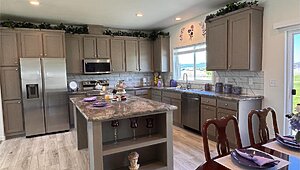 Clayton Hermiston / Lavender Manor Interior 89766
