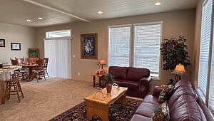 Clayton Hermiston / Bear Lodge Interior 89961