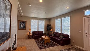 Clayton Hermiston / Bear Lodge Interior 89963