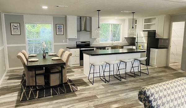 Value Premier / 32603G Interior 69161