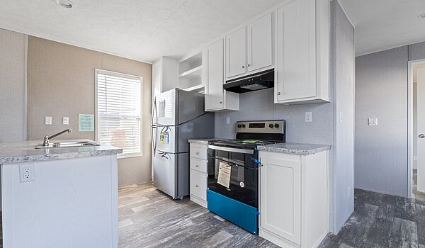 Move In Ready!! On Land**16683G - We deliver everywhere in TX! / 16683G Kitchen 82952