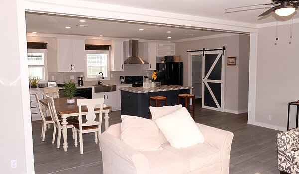 PROMOTION SALE!! ExCLUsIvE*Homeland PACKAGED Casa! / 30684H Interior 82945