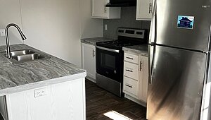 Pinnacle / 16763P Kitchen 83207