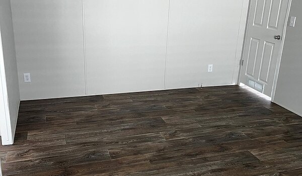 Pinnacle / 16763P Bedroom 83211