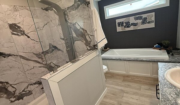 Answer House / 28604A Bathroom 83227