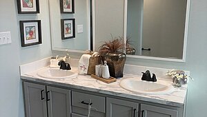 GENERAL MANAGER SPECIAL $139,900 / 28764A Bathroom 83235