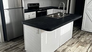 Pinnacle / 16763B Kitchen 83243