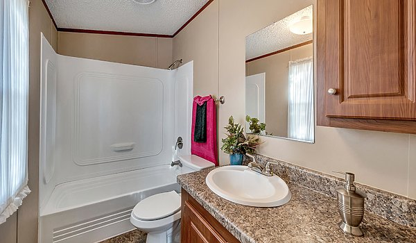 Heritage / 1660-22A Bathroom 75678