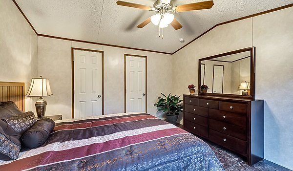 Select / S-1672-32A Bedroom 73040