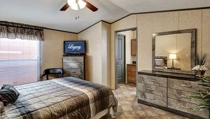 Heritage / Lake Life 1676-225FLPA Bedroom 6791