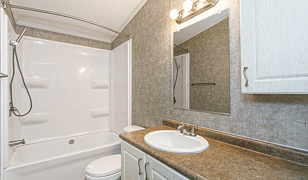 Classic / C-1680-32FLP Bathroom 75030