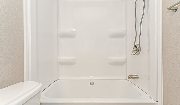 Heritage / H-1672-32B Bathroom 73971