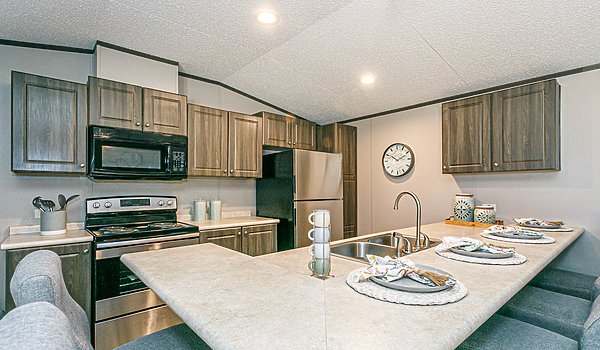 Heritage / H-1672-32B Kitchen 73957