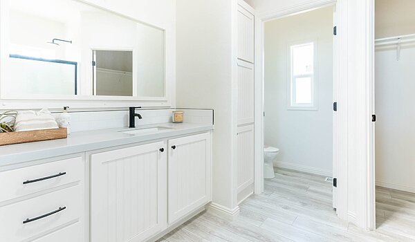 New Summit Series / SM-7804H Bathroom 100246