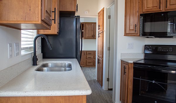 Malibu / MA-1135F-21 Kitchen 68893