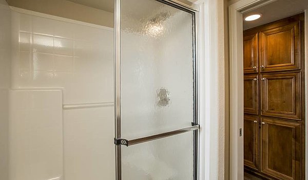 Park Model RV / 504 Bathroom 48685