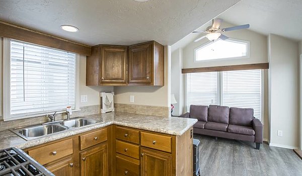Park Model RV / 504 Kitchen 48678
