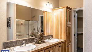 Cedar Canyon LS / 2020-1C Bathroom 45266