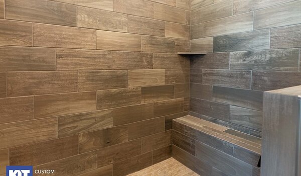 Grand Manor / 6013 Bathroom 123541