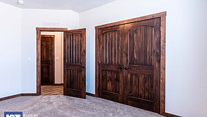 Grand Manor / 6013 Bedroom 123535