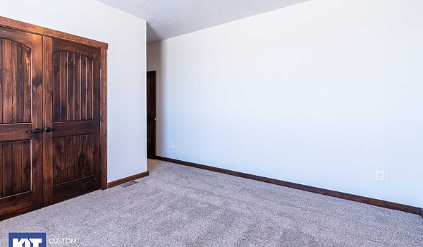 Grand Manor / 6013 Interior 123536