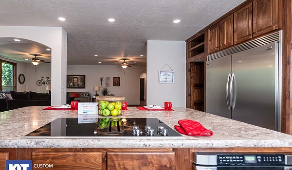 Grand Manor / 6013 Interior 123519