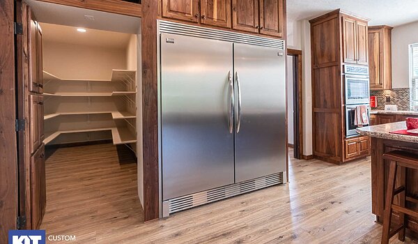 Grand Manor / 6013 Interior 123514