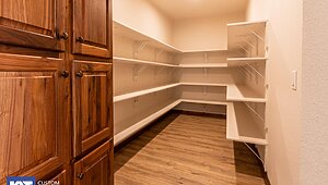 Grand Manor / 6013 Kitchen 123515