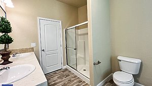Cedar Canyon LS / 2046 Bathroom 70460