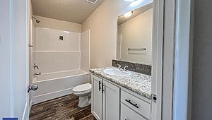 Pinehurst / 2502-3 Bathroom 70548