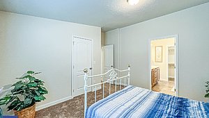 Cedar Canyon LS / 2032-3 Bedroom 72749