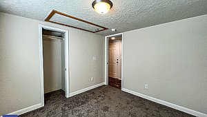 Cedar Canyon / LS 2071-3 Bedroom 72733