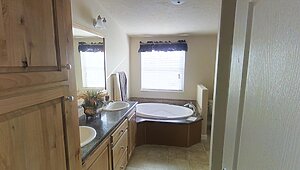 Cedar Canyon / 2042 (Standard) Interior 133524