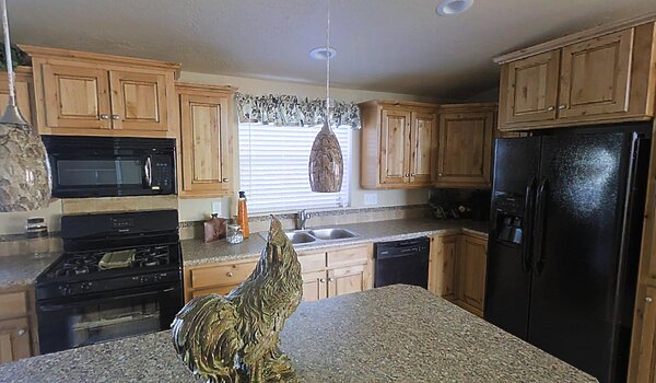 Cedar Canyon / 2042 (Standard) Interior 133520