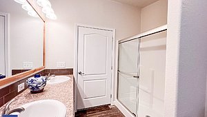 Pinehurst / 2503-1 Bathroom 91020
