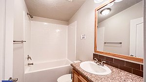 Pinehurst / 2503-1 Bathroom 91021