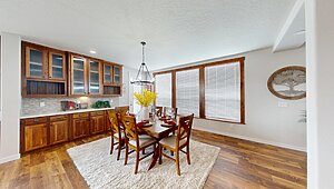 Grand Manor / 6013-4 Interior 113405