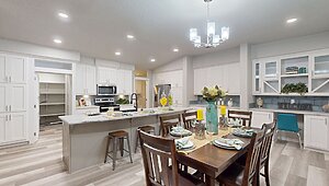 Grand Manor / 6009-4 Interior 113488