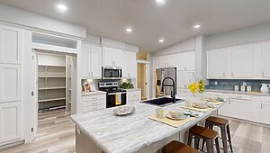 Grand Manor / 6009-4 Interior 113494