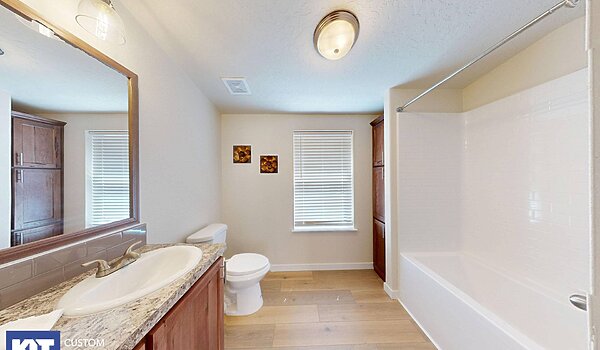 Cedar Canyon / 2083-3 Bathroom 115448