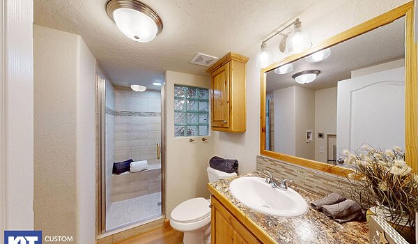 Cedar Canyon / 2071-6 Bathroom 115480