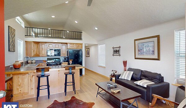 Cedar Canyon / 2071-6 Interior 115475