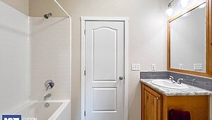 Pinehurst / 2508-3 Bathroom 118770