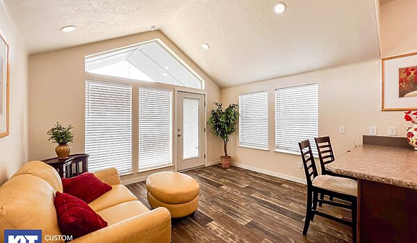 Cedar Canyon / 2070-4 Interior 118779