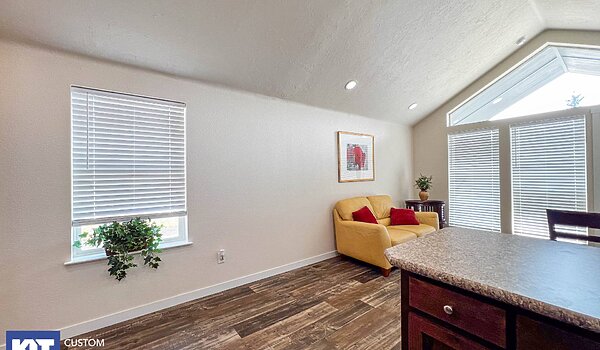 Cedar Canyon / 2070-4 Interior 118780