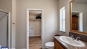 Pinehurst / 2501-2 Bathroom 118825