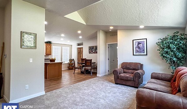 Pinehurst / 2501-2 Interior 118814