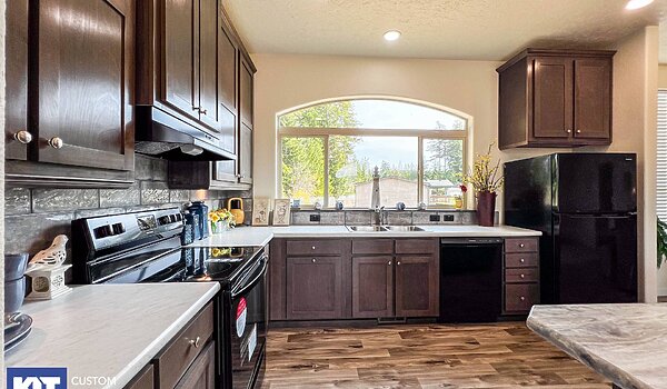 Pinehurst / 2504-5 Kitchen 118834